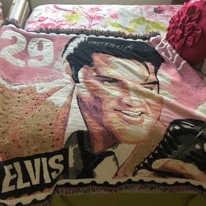 Elvis throw